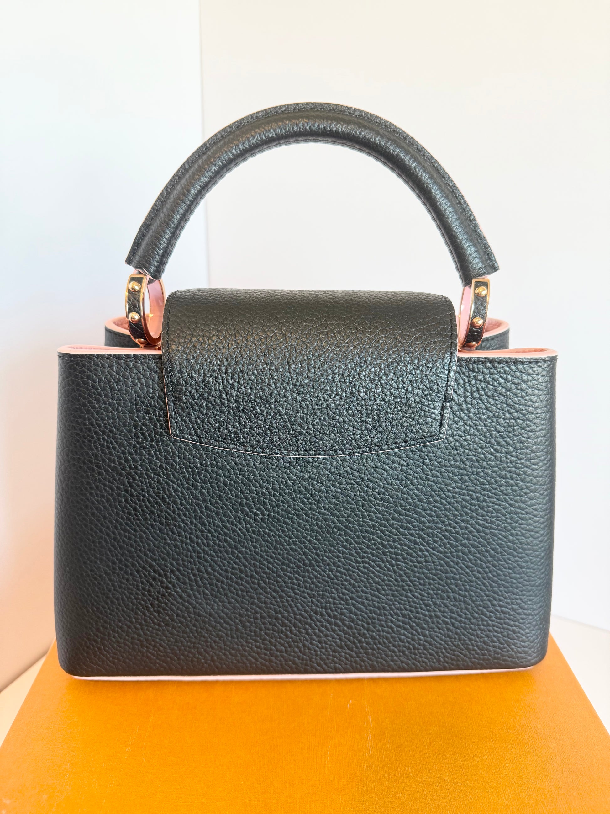Louis Vuitton Capucines BB