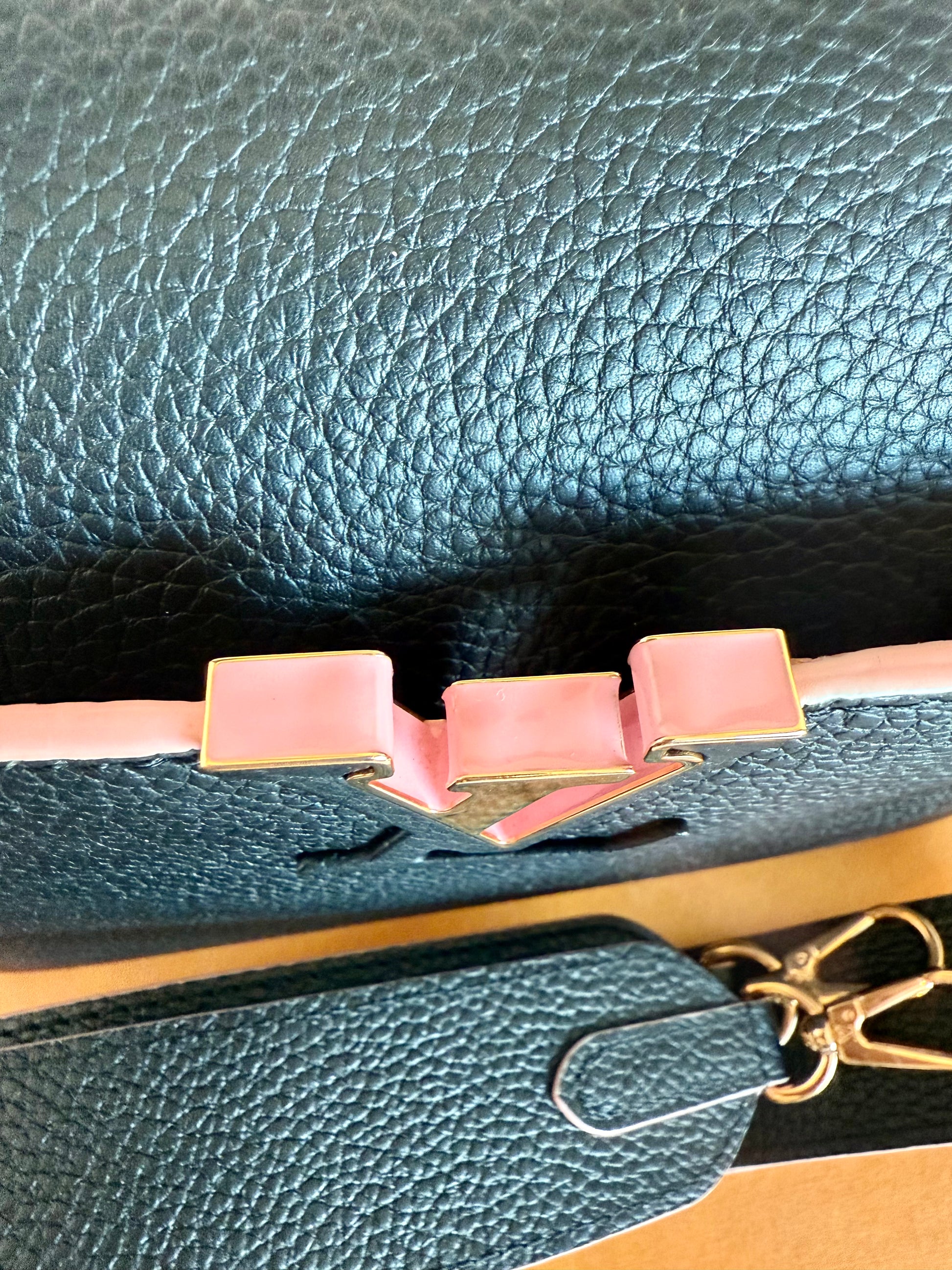 Louis Vuitton Capucines BB