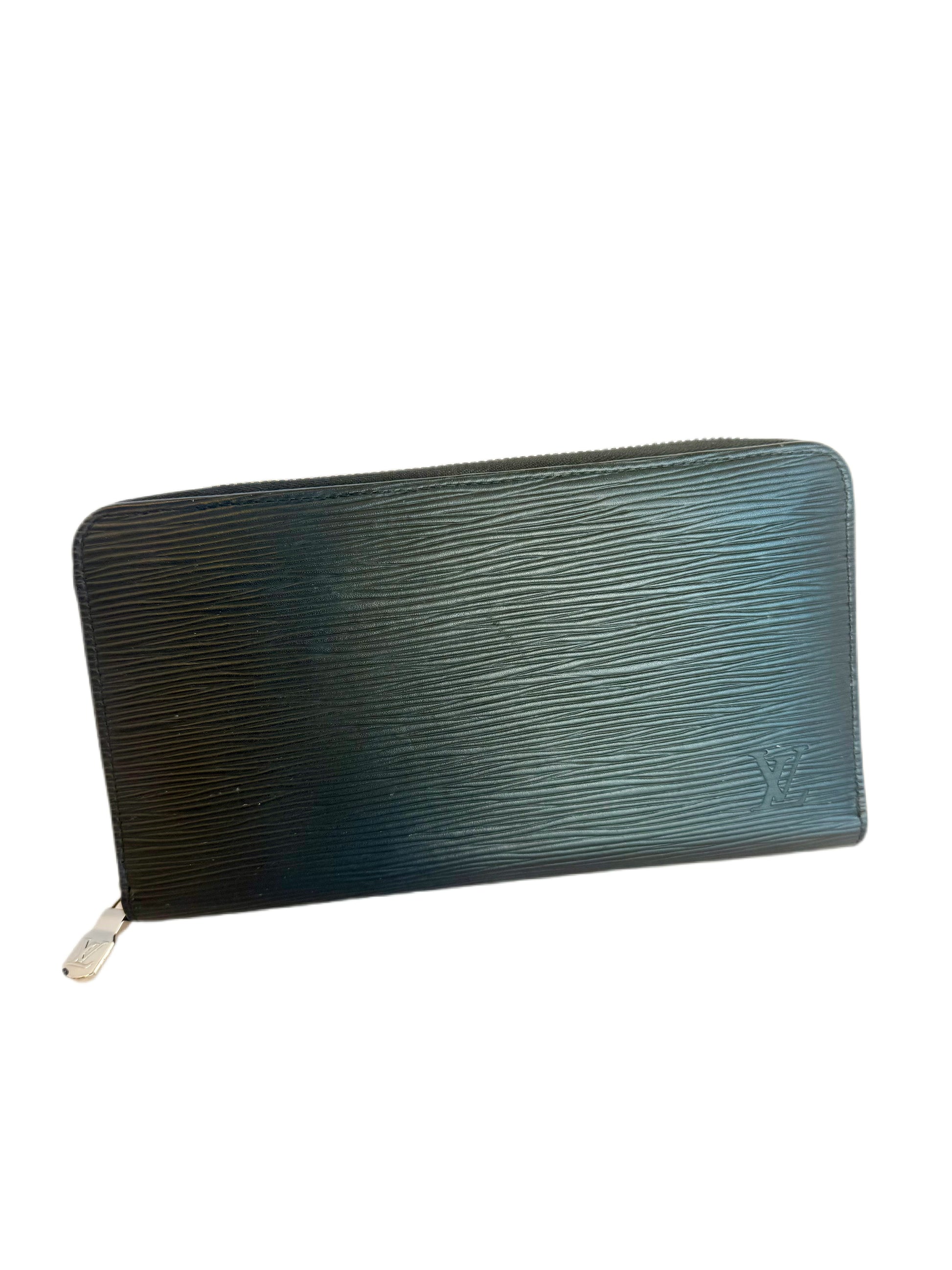 Louis Vuitton EPI long wallet