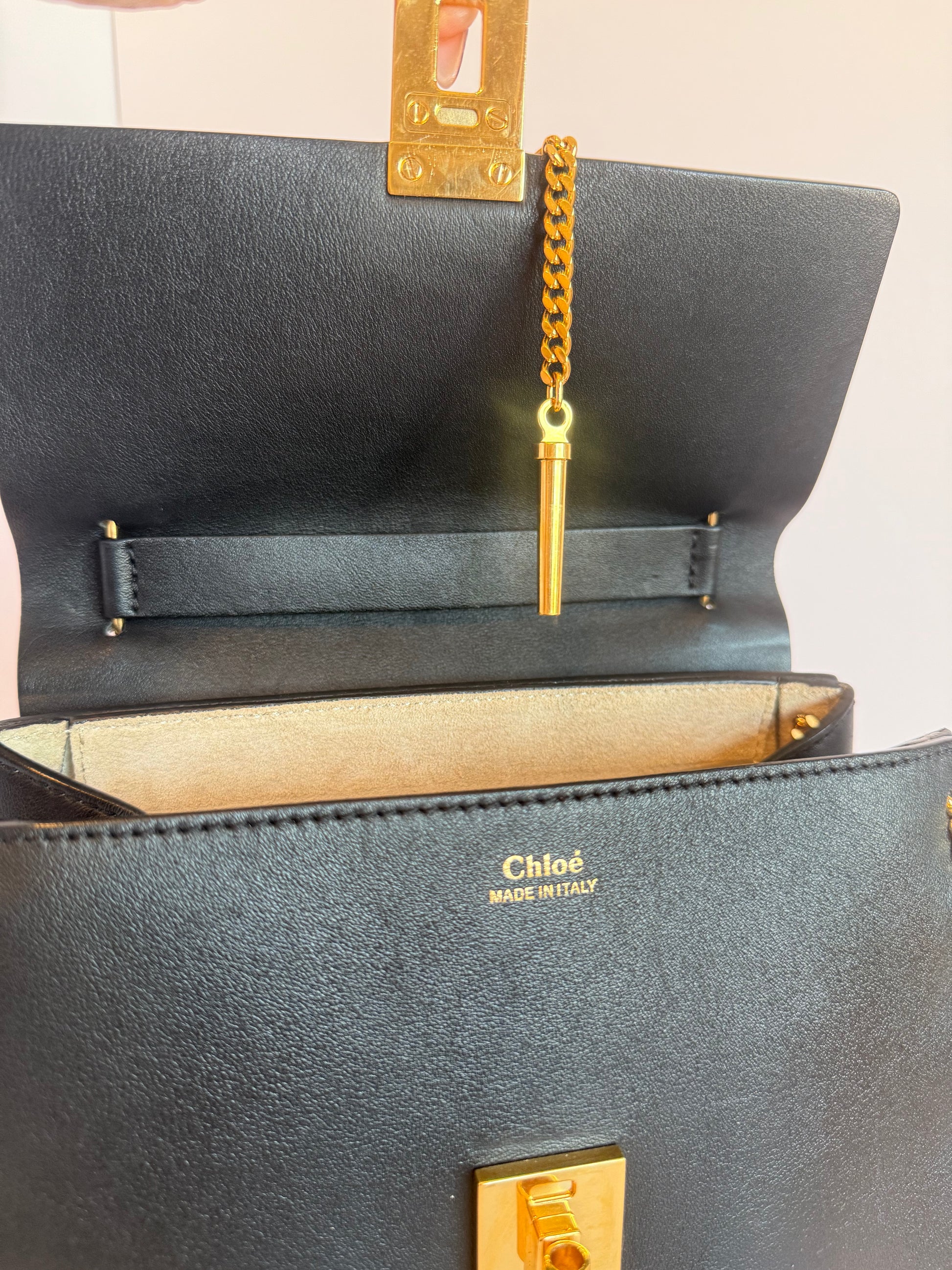 Chloe drew chain detail crossbody bag
