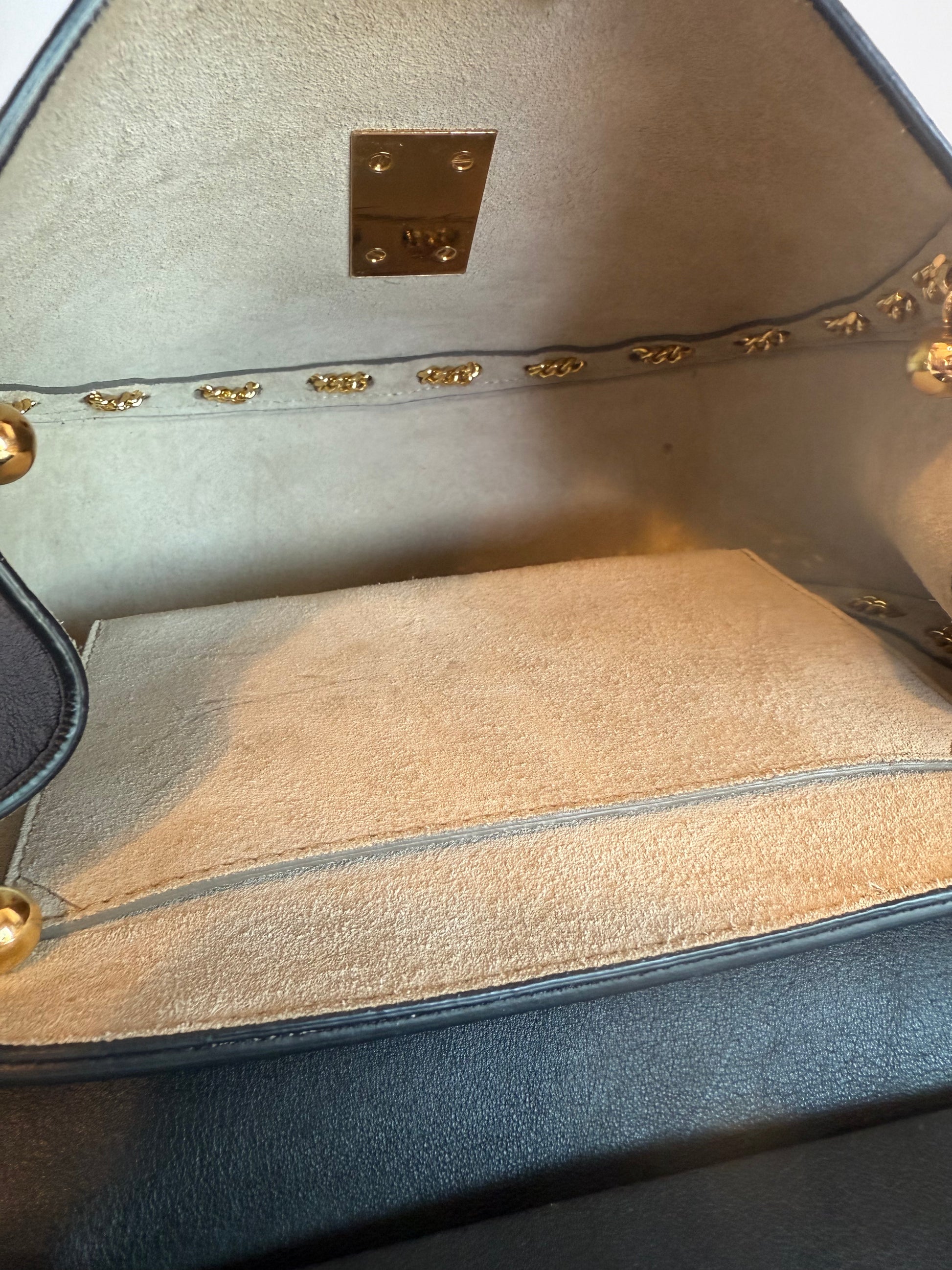 Chloe drew chain detail crossbody bag