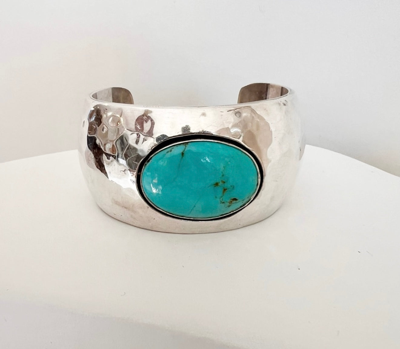 NAVAJO turquoise 1950 signed cuff