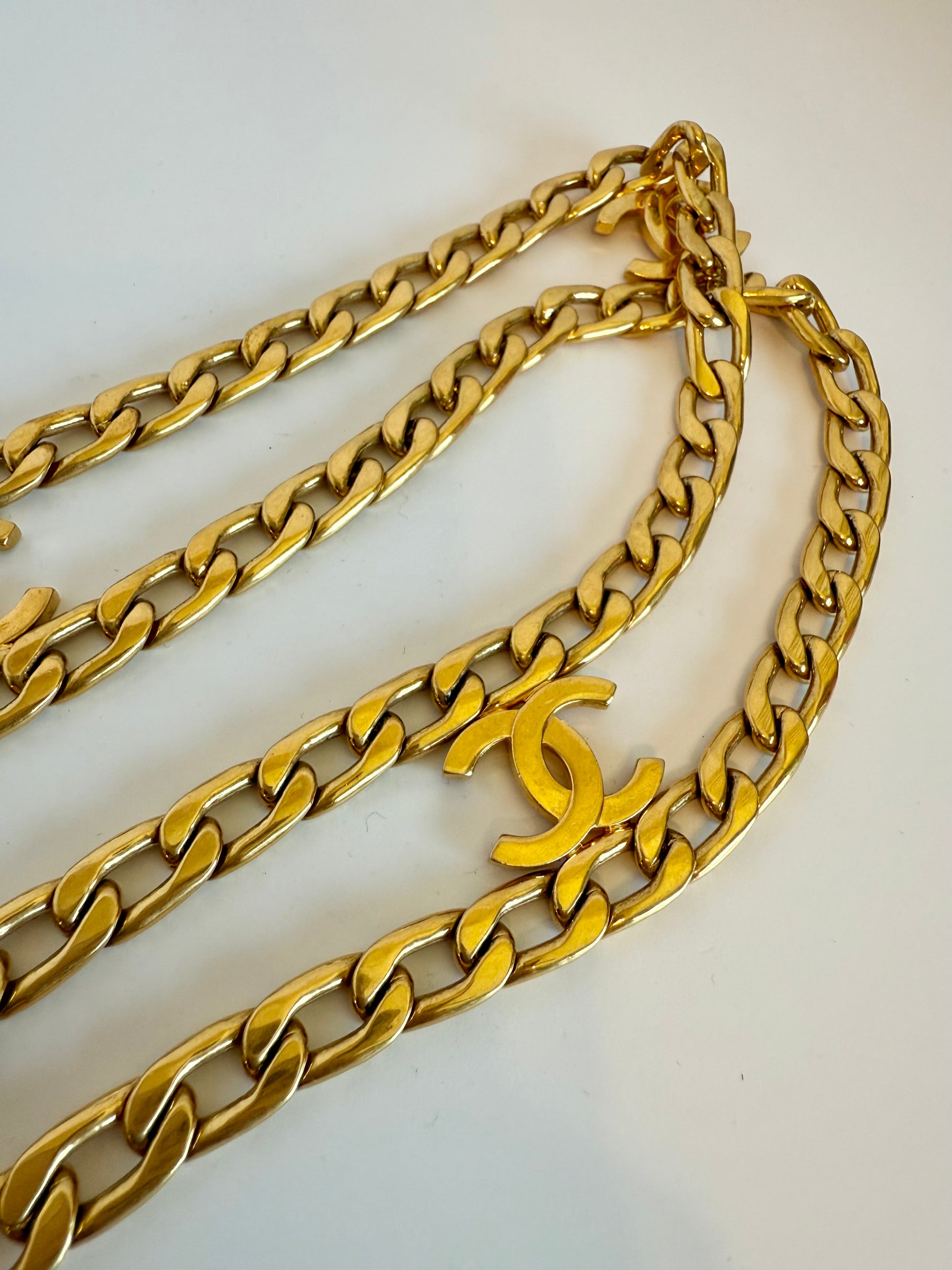 Chanel 1997 vintage rare double chain belt gold