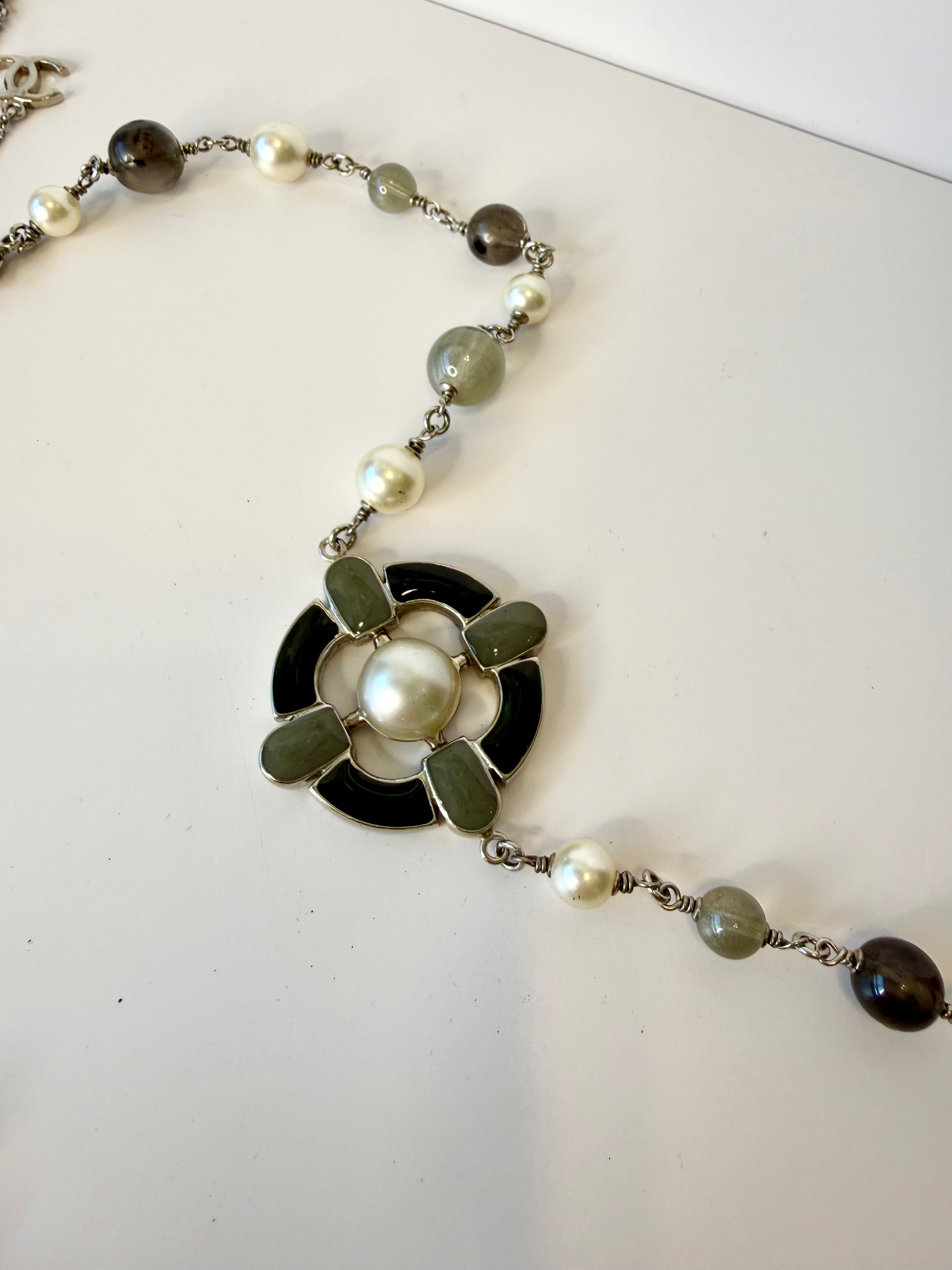 Chanel necklace silver tone CC