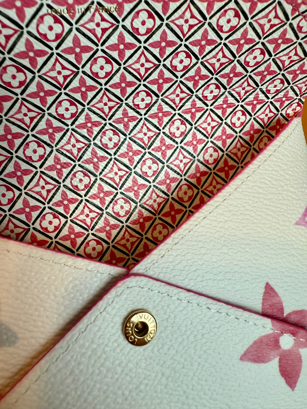 Louis Vuitton limited edition giant monogram Kirigami Pochette set By The Pool collection