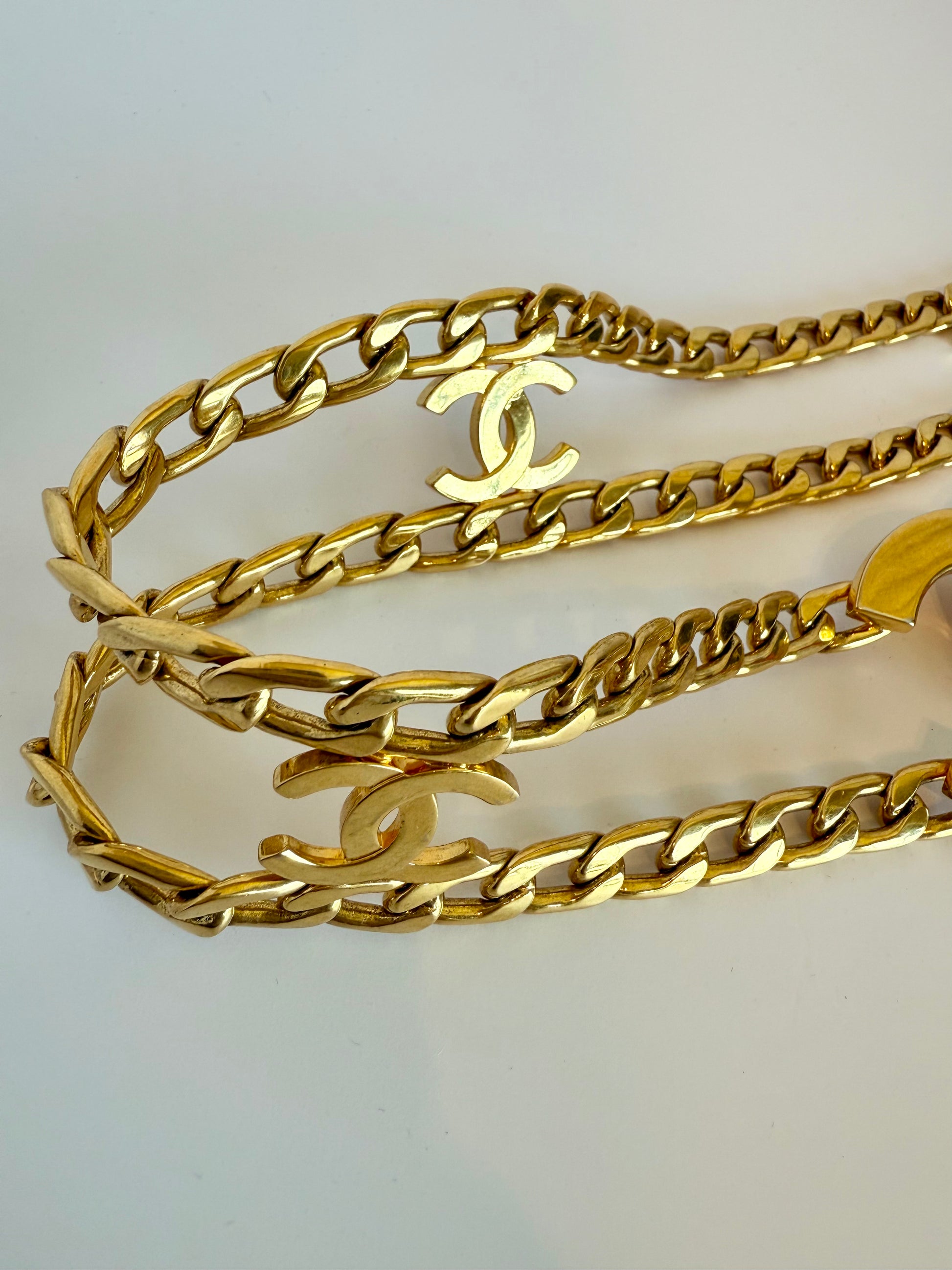 Chanel 1997 vintage rare double chain belt gold