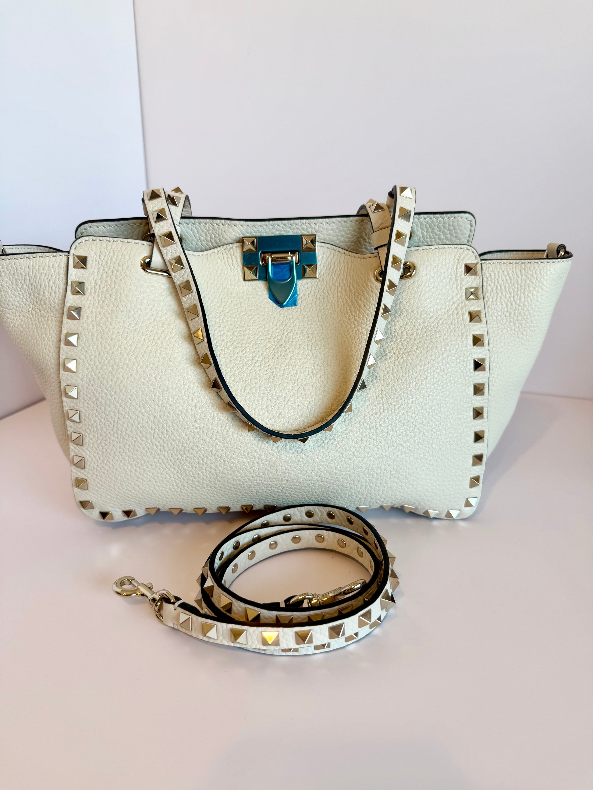 Valentino Garavani rockstud pebble leather bag