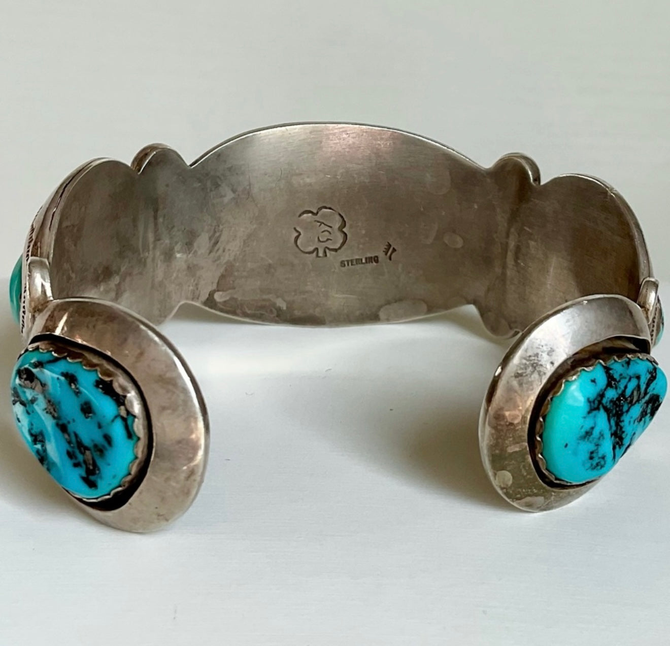 NAVAJO turquoise 1950 signed cuff