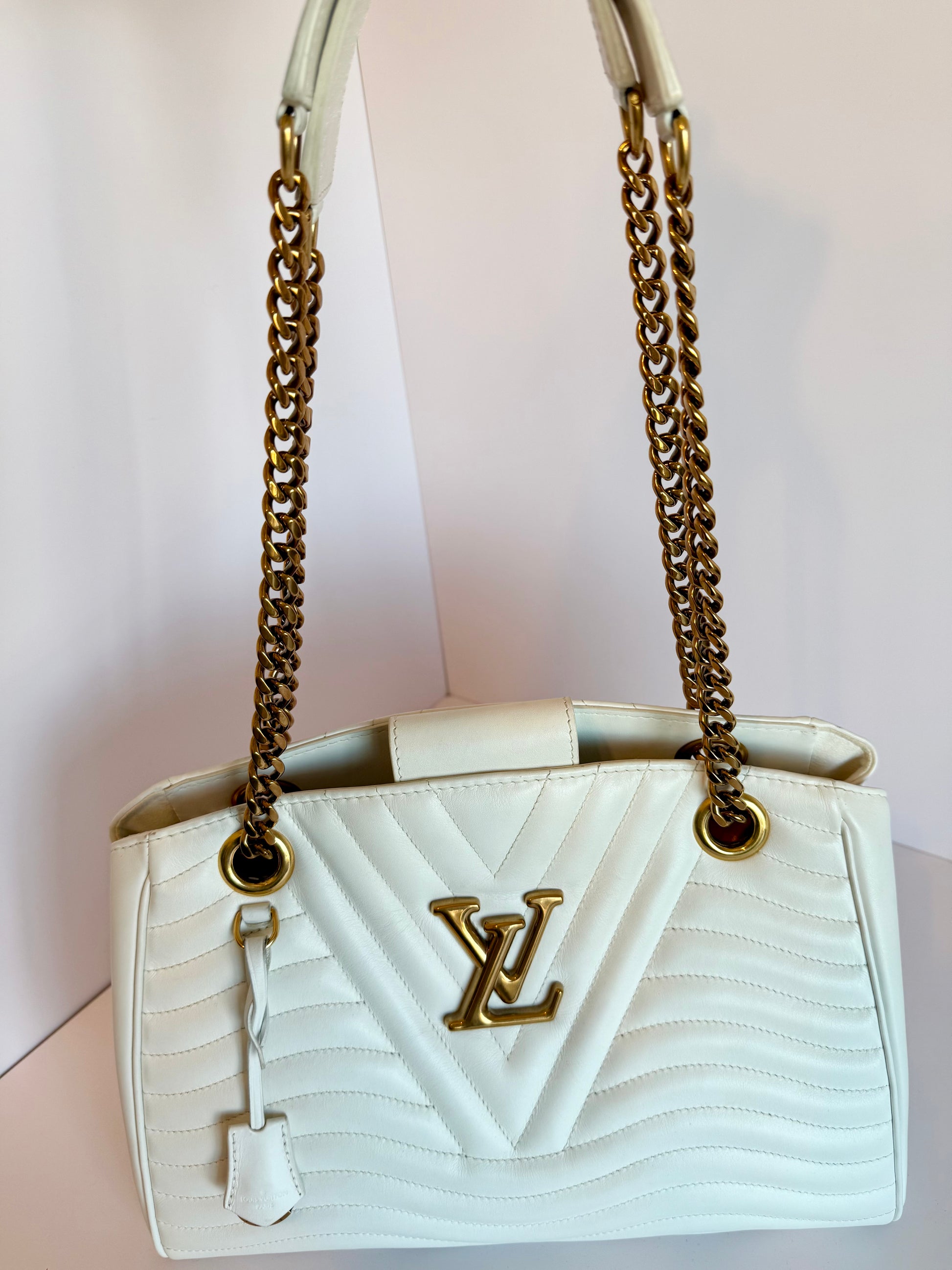 Louis Vuitton white new wave chain shoulder and crossbody bag