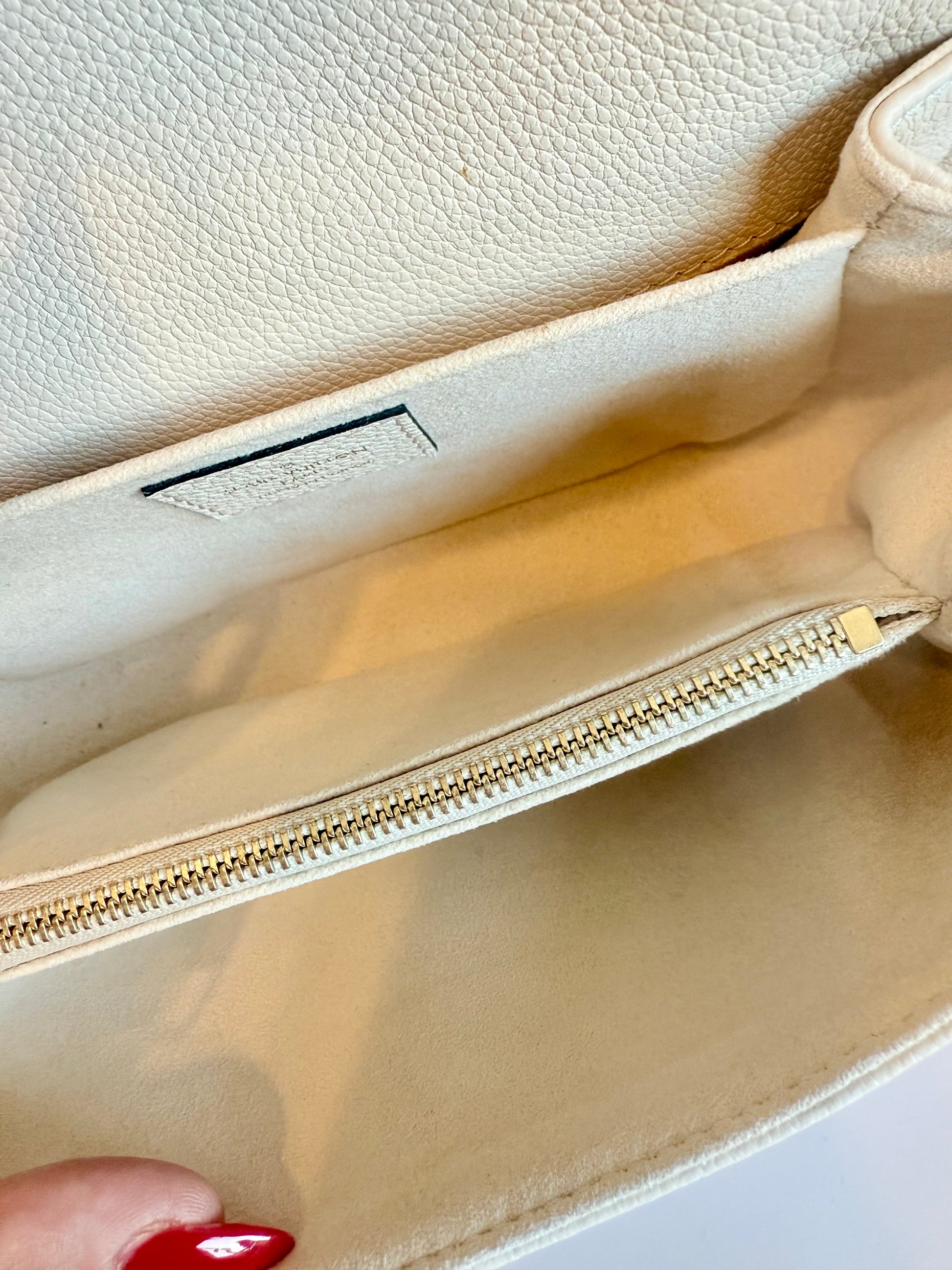 LOUIS VUITTON MÉTIS east/west monogram empreinte