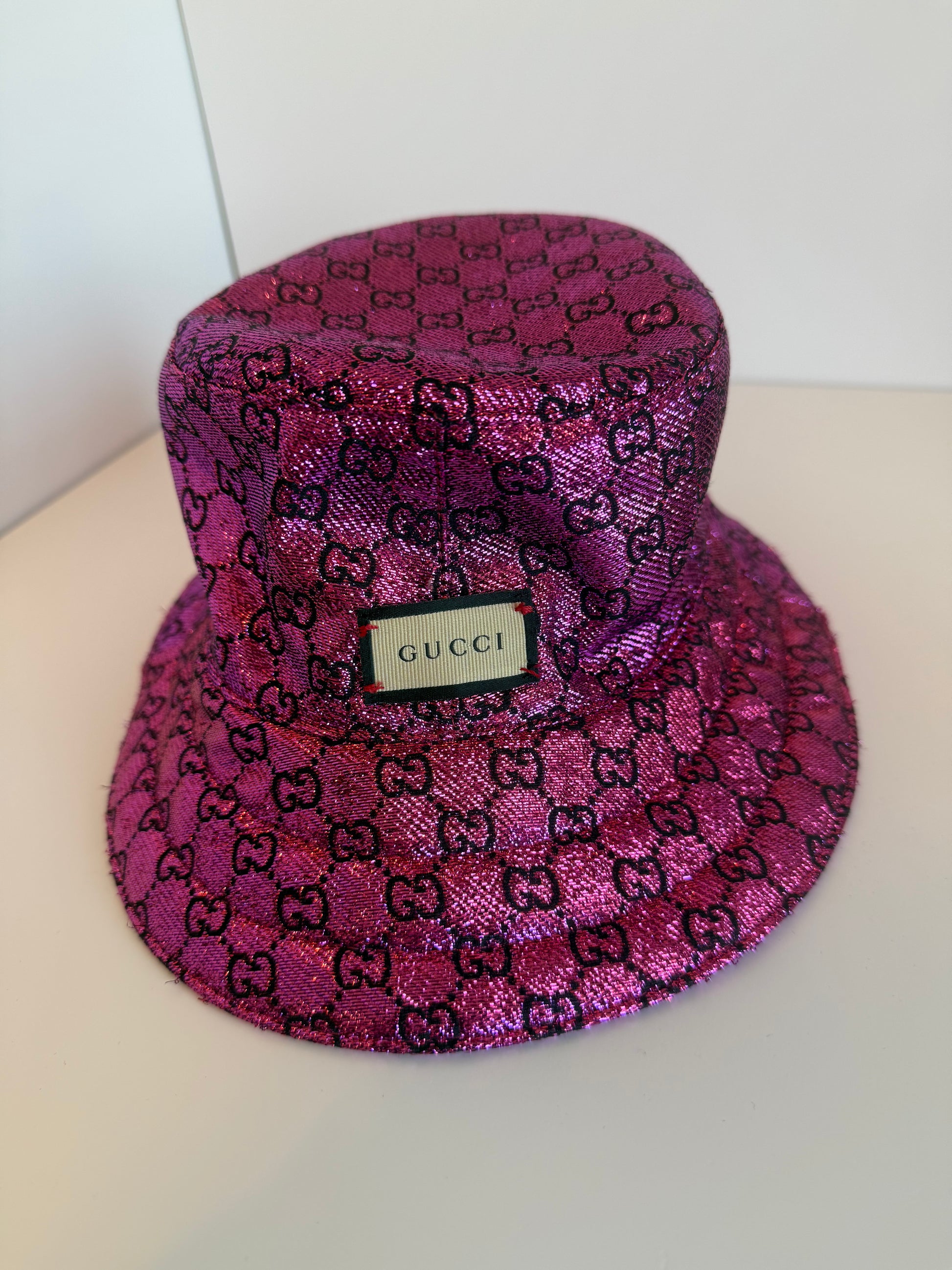 GUCCI GG metallic reversible bucket hat Small