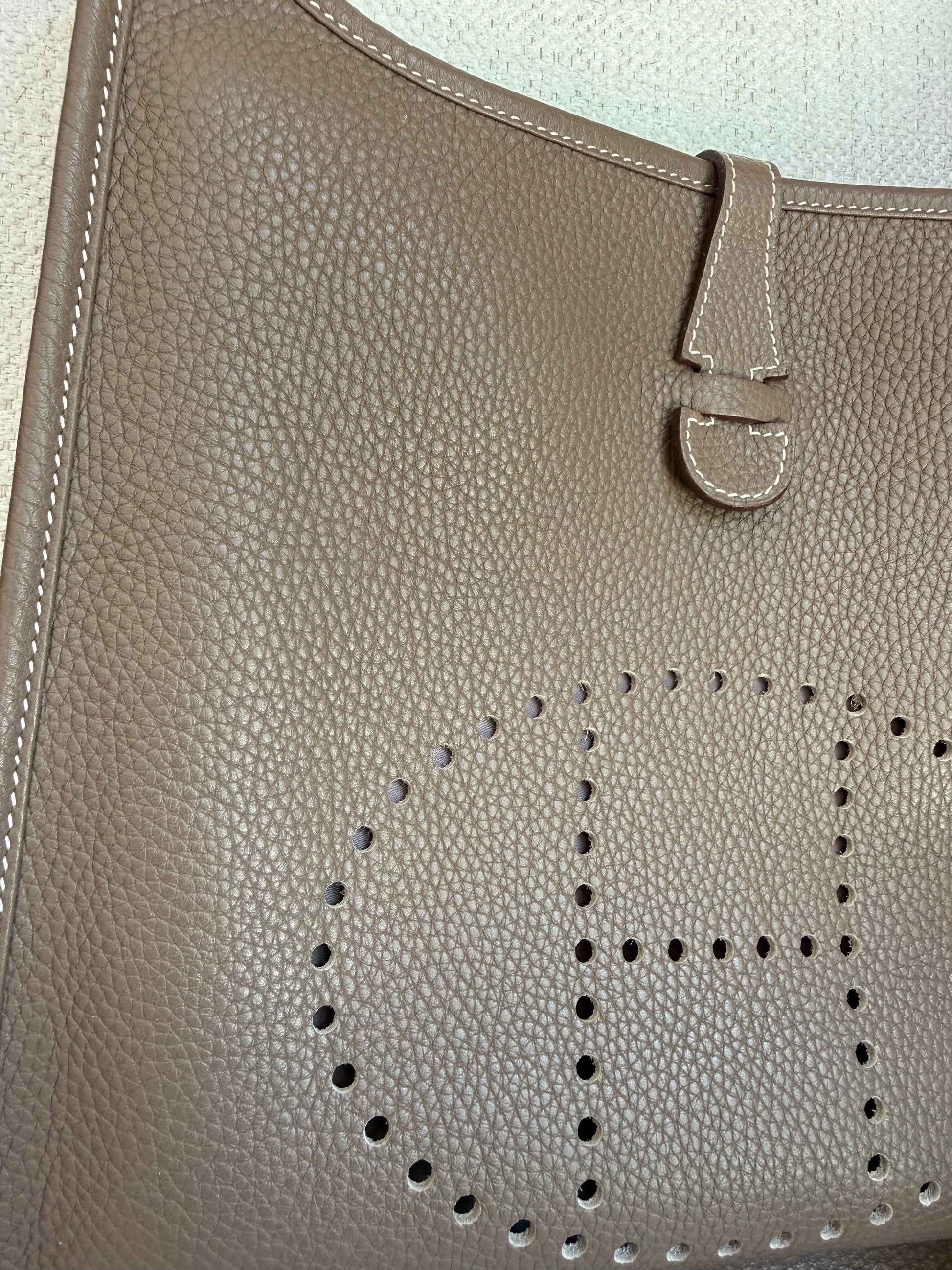 Hermes Evelyn III PM Etoupe Clemence with palladium hardware