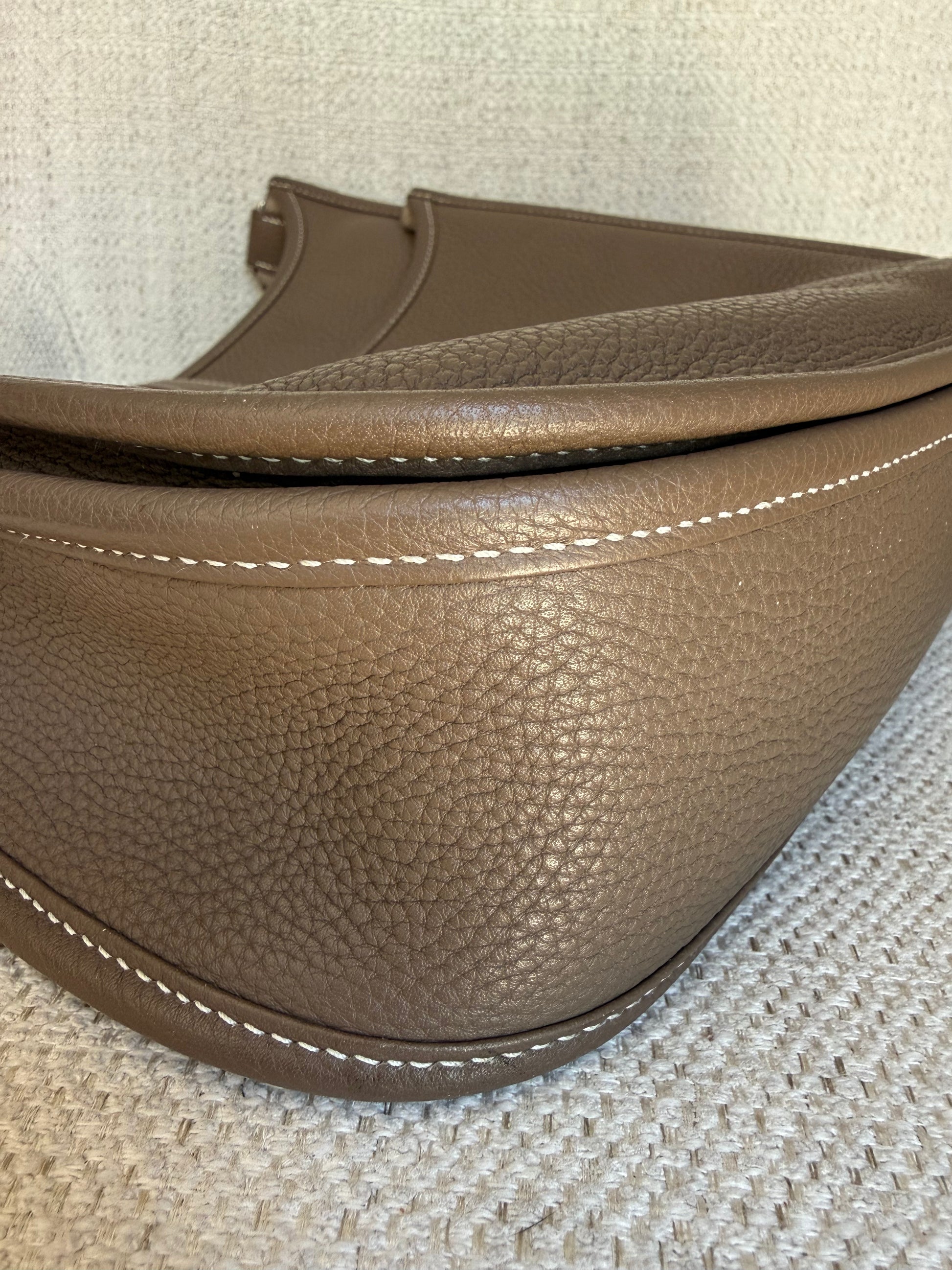 Hermes Evelyn III PM Etoupe Clemence with palladium hardware
