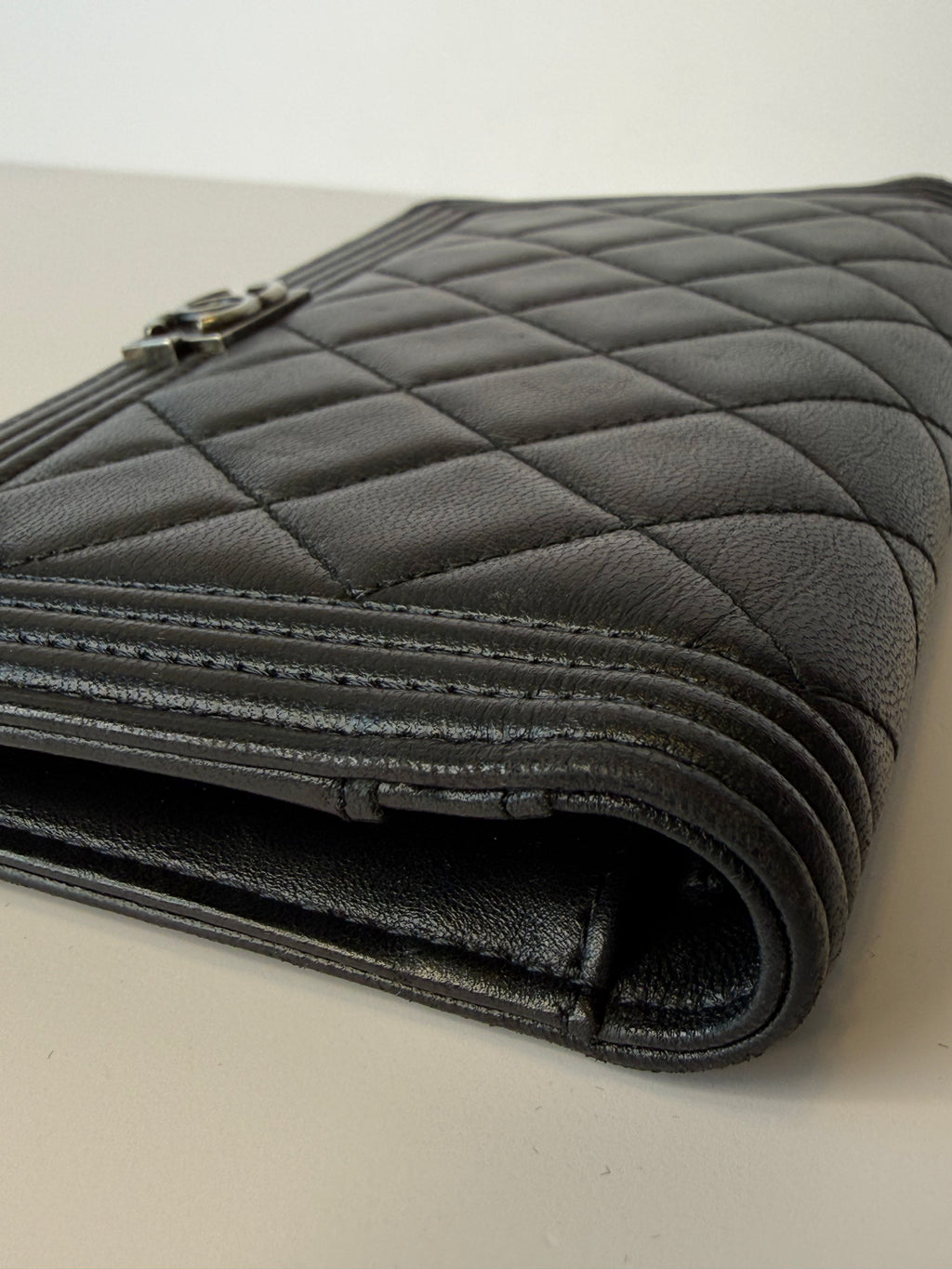 Chanel boy wallet black