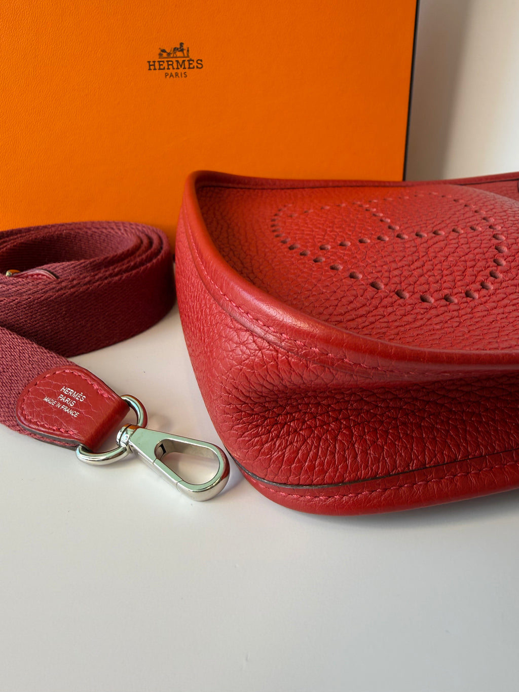 Hermès Evelyne 16 TPM (Très Petit Modèle) in red