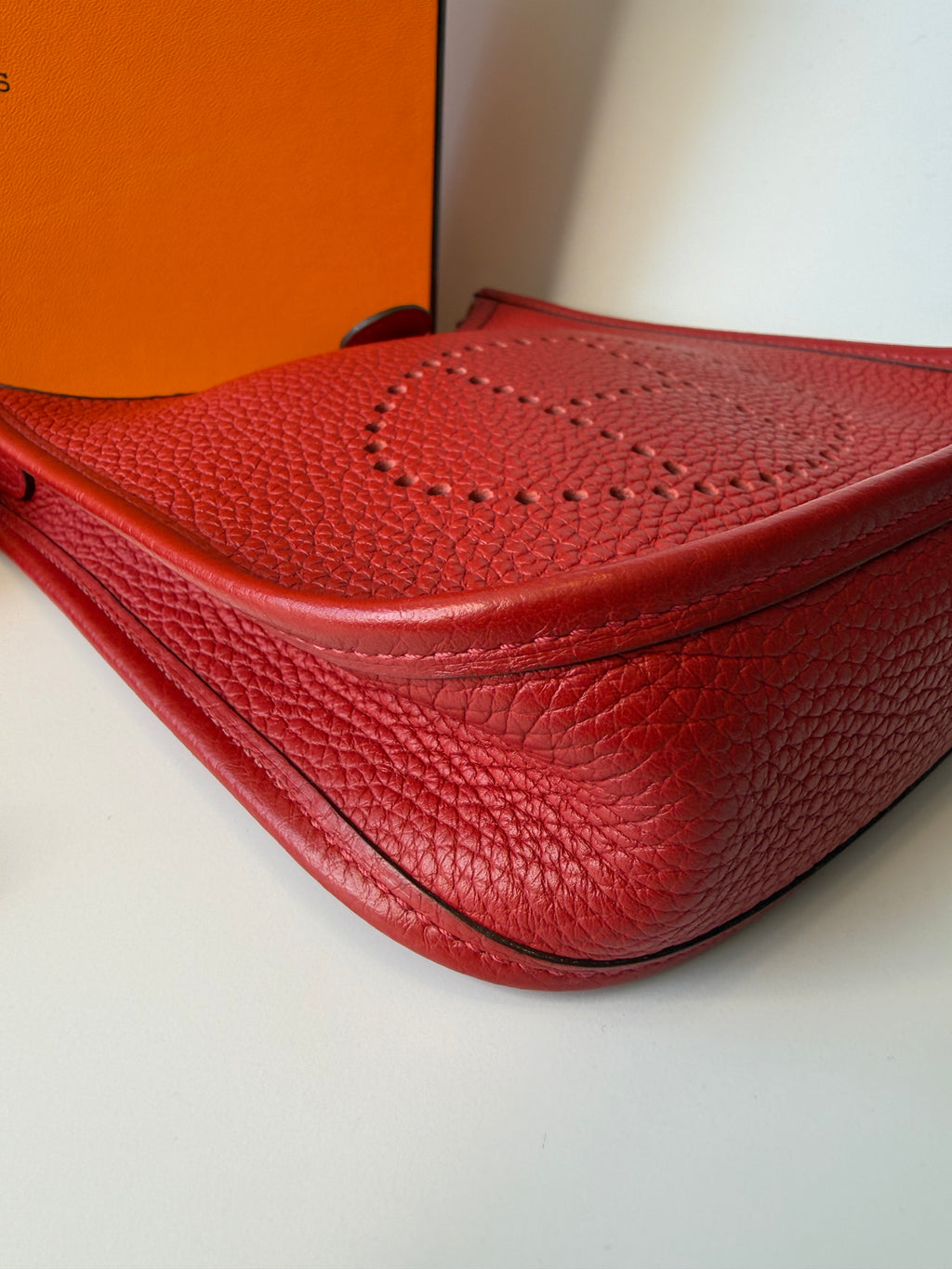 Hermès Evelyne 16 TPM (Très Petit Modèle) in red