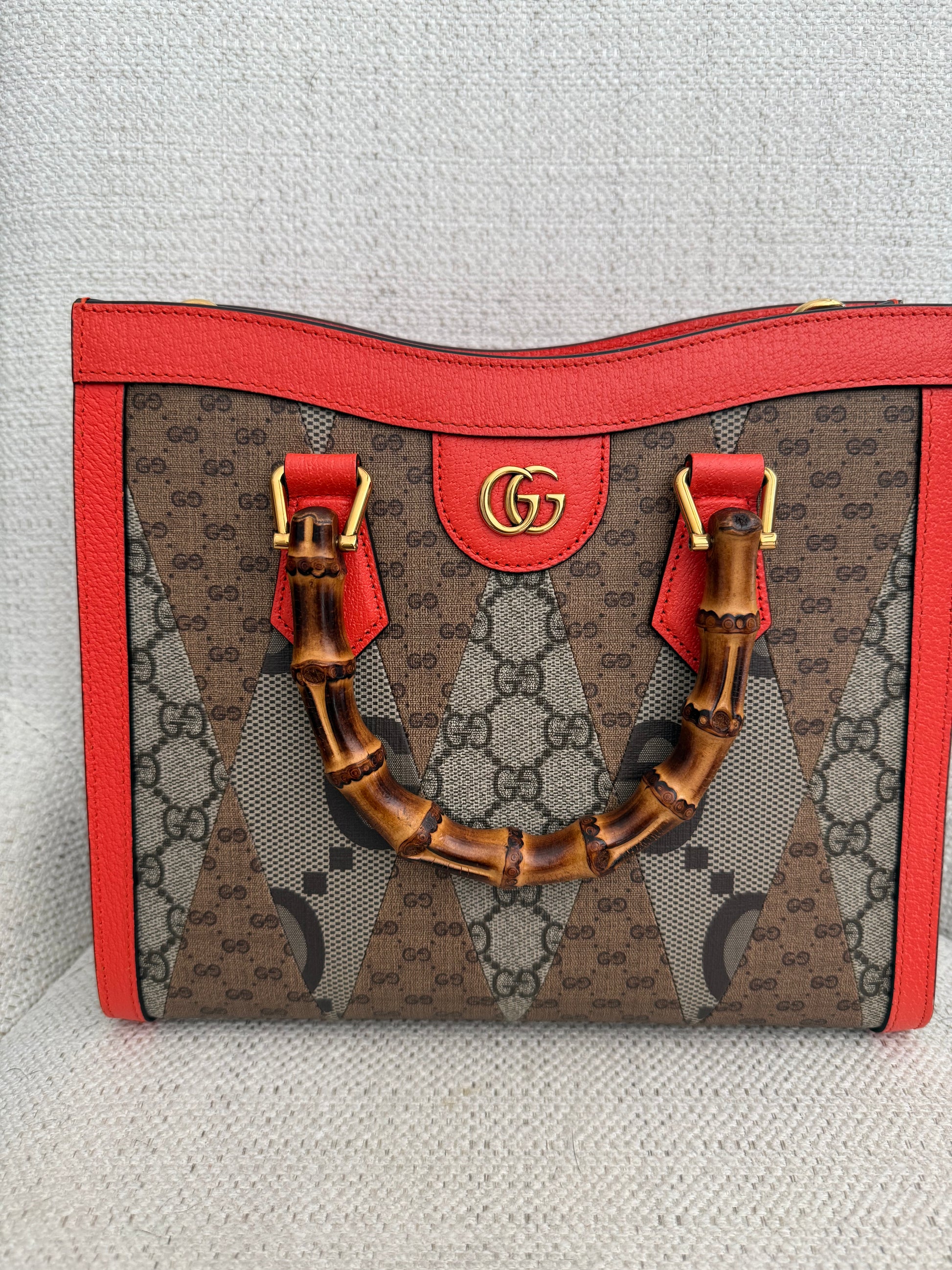 Gucci Diana Small GG Supreme Handbag limited edition