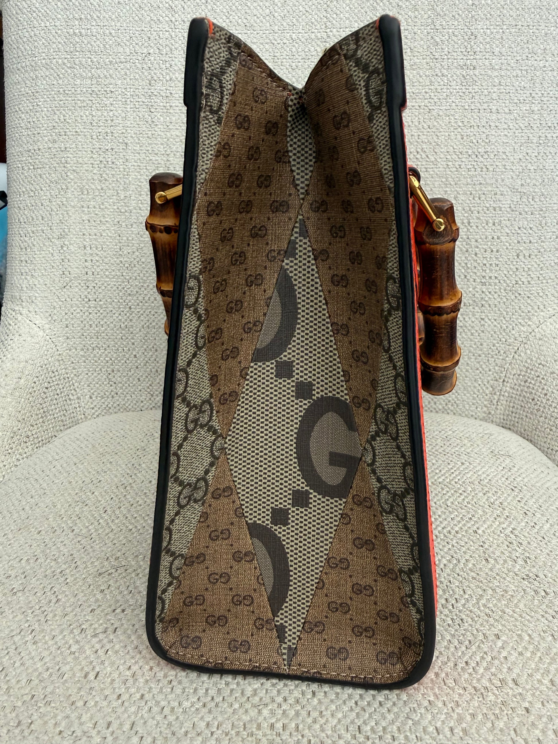 Gucci Diana Small GG Supreme Handbag limited edition