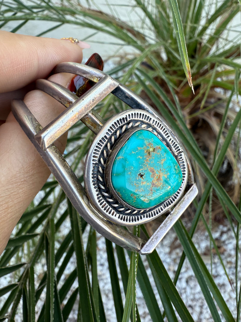Navajo turquoise cuff bracelet 1940