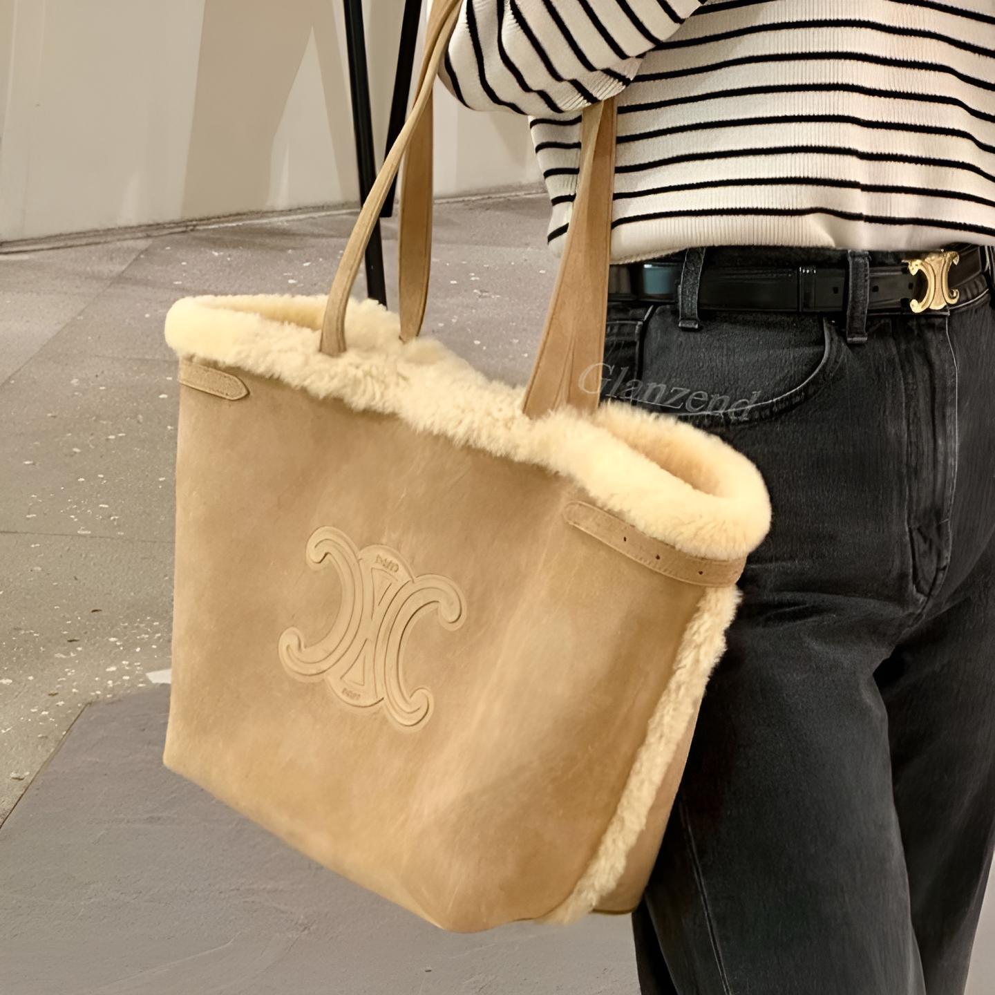 Celine MEDIUM CABAS ANAÏS CUIR TRIOMPHE IN suede calfskin & shearling