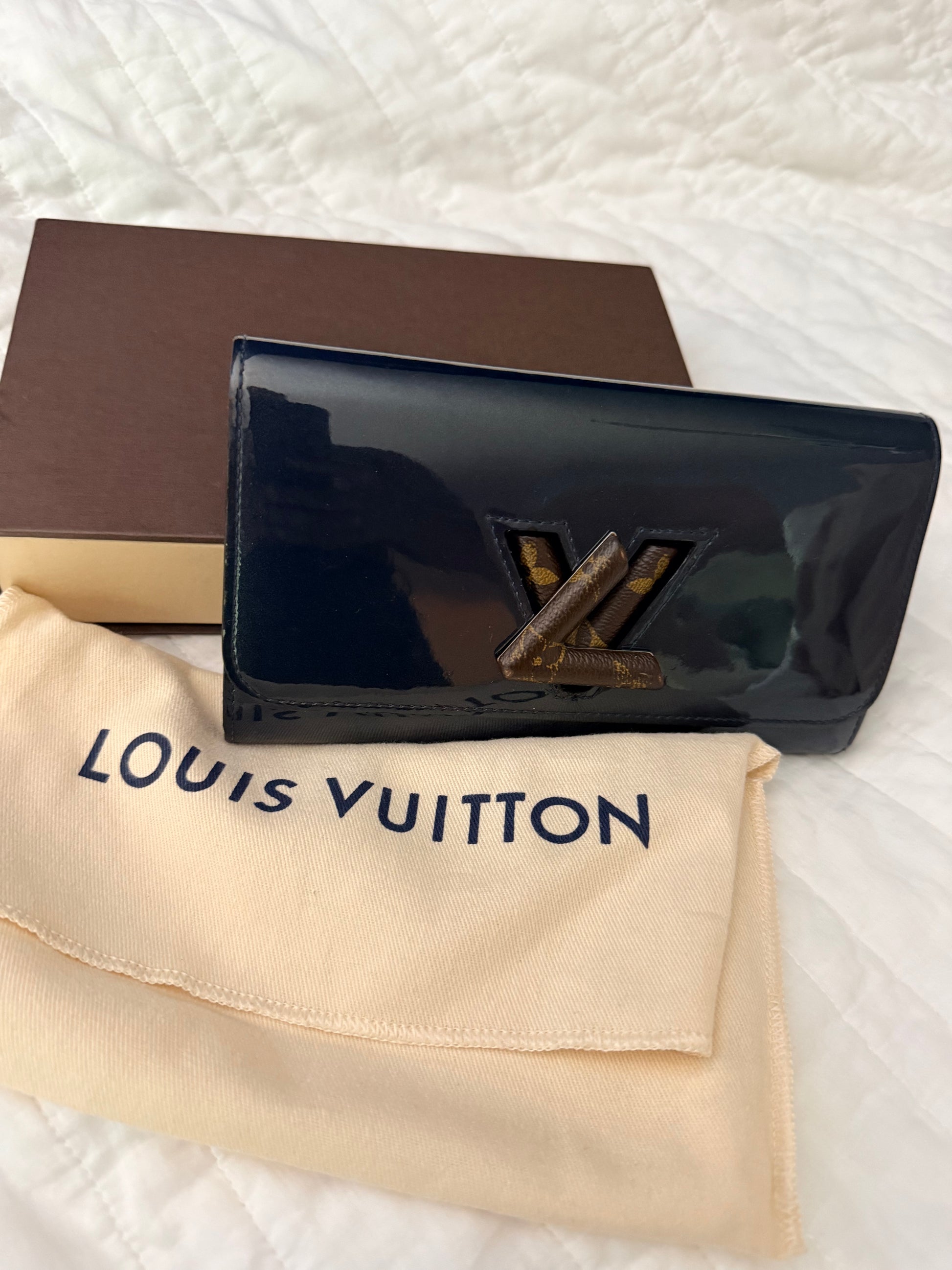 Louis Vuitton Blue Infini Vernis Monogram Canvas Twist Wallet